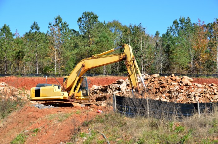 Heavy Construction Equipment Free Stock Photo - Public Domain Pictures